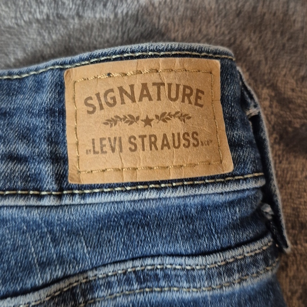 Levi High Rise Super Skinny Denim Jeans - Picture 7 of 7